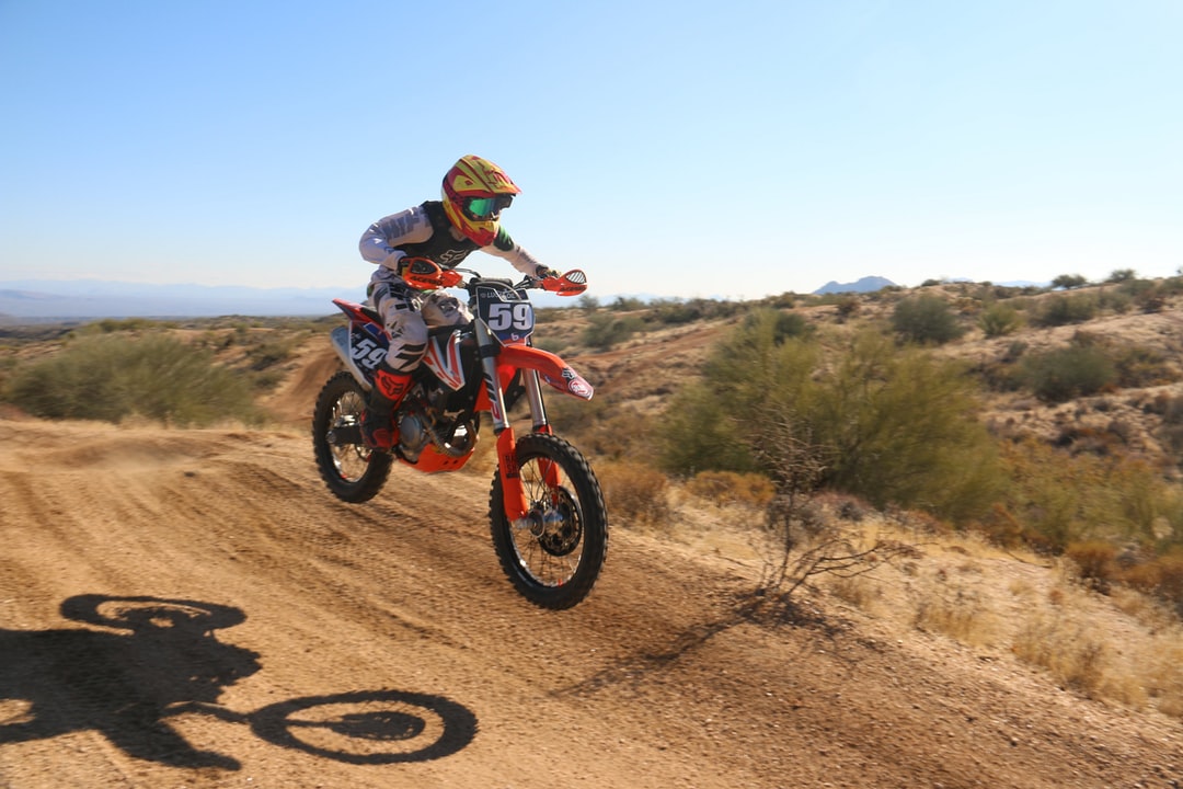Do Dirt Bikes Have Gears? (All You Need To Know)