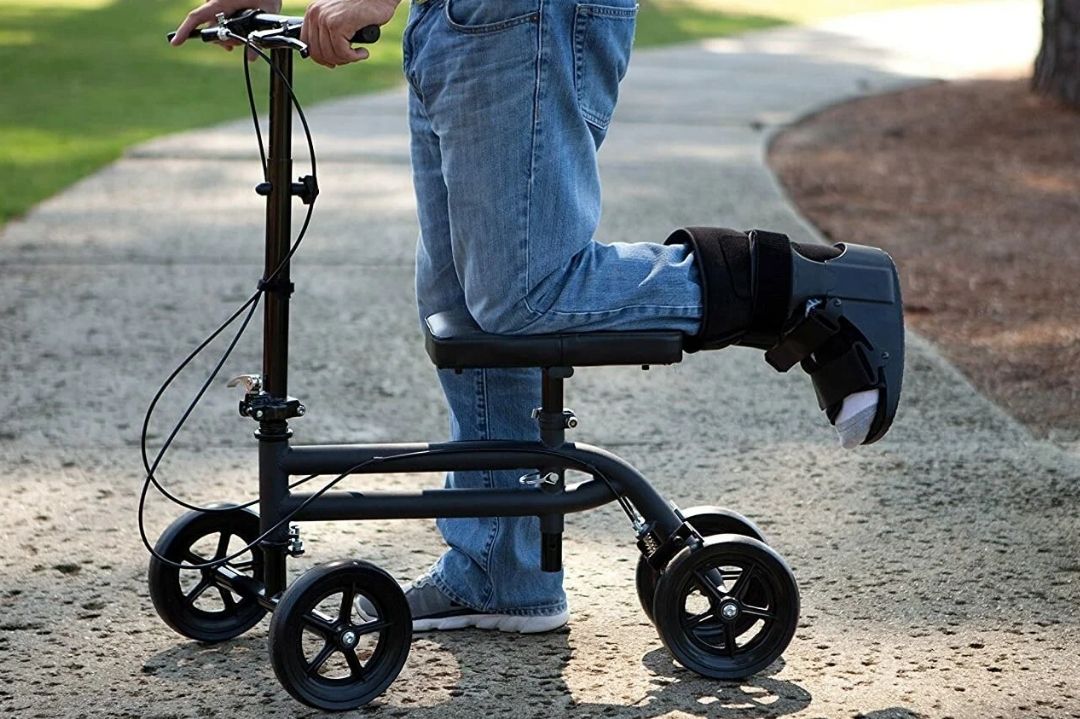 8 Best Knee Scooters For Foot Surgery: Ankle & Foot Recovery!