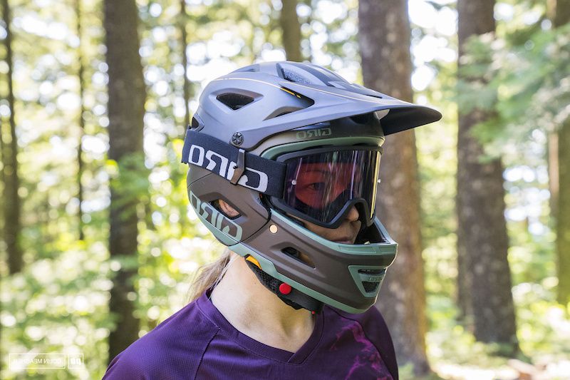 Full Face Mountain Bike Helmet With Removable Chin Bar